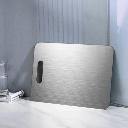 Garnovo® Titanium Cutting Board